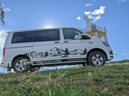 Фольксваген Transporter 2017 в Снятине на Automoto.ua Белый Фольксваген Transporter, объемом двигателя 2 л и пробегом 270 тыс. км за 23500 $, фото 1 на Automoto.ua