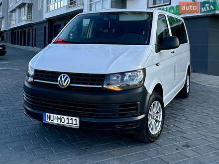 Білий Фольксваген Transporter, об'ємом двигуна 2 л та пробігом 225 тис. км за 20888 $, фото 1 на Automoto.ua