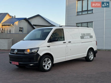 Белый Фольксваген Transporter, объемом двигателя 2 л и пробегом 253 тыс. км за 18900 $, фото 1 на Automoto.ua