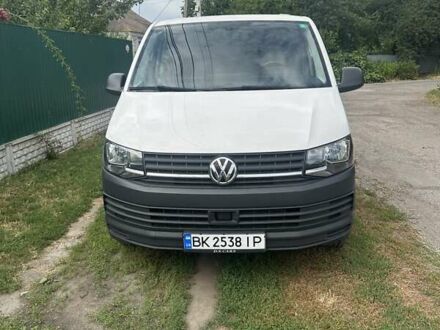 Белый Фольксваген Transporter, объемом двигателя 1.97 л и пробегом 199 тыс. км за 32500 $, фото 1 на Automoto.ua