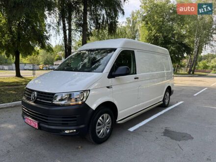 Белый Фольксваген Transporter, объемом двигателя 2 л и пробегом 242 тыс. км за 18200 $, фото 1 на Automoto.ua