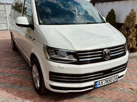 Білий Фольксваген Transporter, об'ємом двигуна 2 л та пробігом 238 тис. км за 31500 $, фото 1 на Automoto.ua