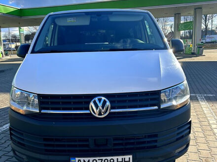 Білий Фольксваген Transporter, об'ємом двигуна 2 л та пробігом 234 тис. км за 27999 $, фото 1 на Automoto.ua