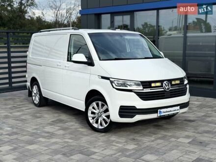 Білий Фольксваген Transporter, об'ємом двигуна 2 л та пробігом 153 тис. км за 32900 $, фото 1 на Automoto.ua