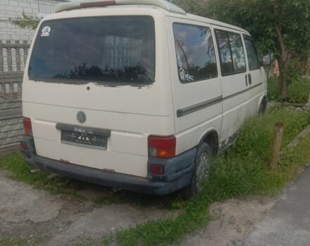 Бежевий Фольксваген Transporter, об'ємом двигуна 2 л та пробігом 380 тис. км за 3000 $, фото 1 на Automoto.ua