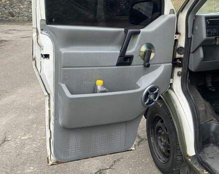 Бежевый Фольксваген Transporter, объемом двигателя 2.4 л и пробегом 440 тыс. км за 3350 $, фото 13 на Automoto.ua