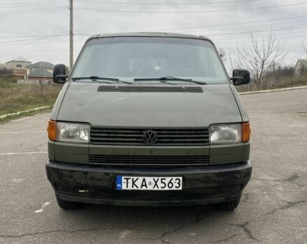 Бежевый Фольксваген Transporter, объемом двигателя 2.4 л и пробегом 440 тыс. км за 3350 $, фото 1 на Automoto.ua