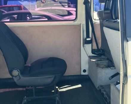 Бежевый Фольксваген Transporter, объемом двигателя 1.9 л и пробегом 100 тыс. км за 3000 $, фото 3 на Automoto.ua