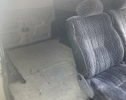 Бежевий Фольксваген Transporter, об'ємом двигуна 1.9 л та пробігом 200 тис. км за 3300 $, фото 2 на Automoto.ua