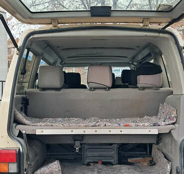 Бежевый Фольксваген Transporter, объемом двигателя 2.46 л и пробегом 529 тыс. км за 6500 $, фото 13 на Automoto.ua