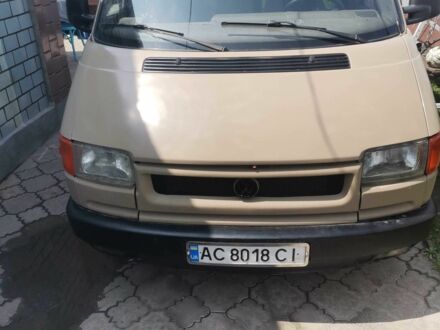 Фольксваген Transporter 1991 у Рожище на Automoto.ua Бежевий Фольксваген Transporter, об'ємом двигуна 1.9 л та пробігом 540 тис. км за 3500 $, фото 1 на Automoto.ua