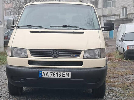 Бежевий Фольксваген Transporter, об'ємом двигуна 2.46 л та пробігом 529 тис. км за 6200 $, фото 1 на Automoto.ua