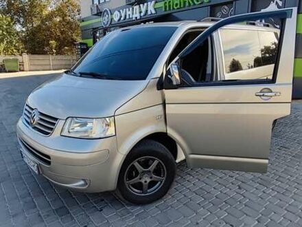Фольксваген Transporter 2006 в Житомире на Automoto.ua Бежевый Фольксваген Transporter, объемом двигателя 2.46 л и пробегом 277 тыс. км за 9500 $, фото 1 на Automoto.ua