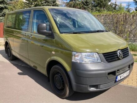Фольксваген Transporter 2009 у Києві на Automoto.ua Бежевий Фольксваген Transporter, об'ємом двигуна 2.5 л та пробігом 189 тис. км за 2671 $, фото 1 на Automoto.ua