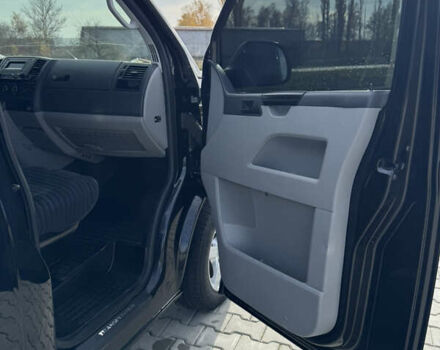 Черный Фольксваген Transporter, объемом двигателя 2 л и пробегом 372 тыс. км за 12000 $, фото 23 на Automoto.ua