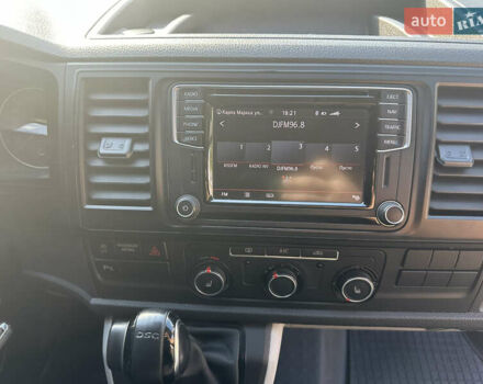 Чорний Фольксваген Transporter, об'ємом двигуна 2 л та пробігом 279 тис. км за 24000 $, фото 20 на Automoto.ua