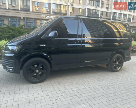 Чорний Фольксваген Transporter, об'ємом двигуна 2 л та пробігом 279 тис. км за 24000 $, фото 9 на Automoto.ua