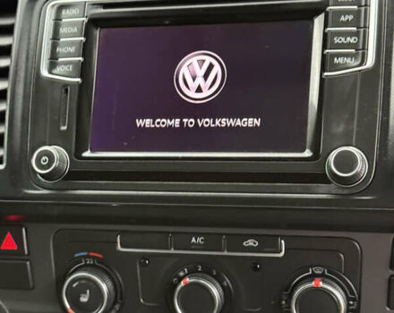 Чорний Фольксваген Transporter, об'ємом двигуна 2 л та пробігом 224 тис. км за 20999 $, фото 16 на Automoto.ua