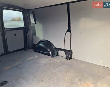 Черный Фольксваген Transporter, объемом двигателя 1.97 л и пробегом 210 тыс. км за 34700 $, фото 21 на Automoto.ua