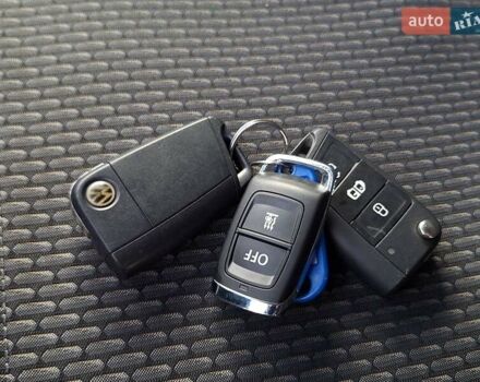 Черный Фольксваген Transporter, объемом двигателя 1.97 л и пробегом 210 тыс. км за 34700 $, фото 46 на Automoto.ua