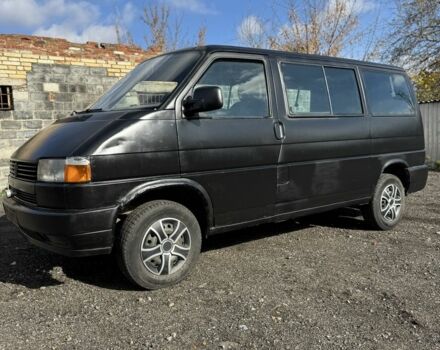 Черный Фольксваген Transporter, объемом двигателя 2.4 л и пробегом 300 тыс. км за 2200 $, фото 1 на Automoto.ua