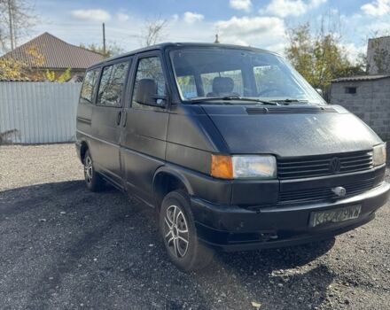Черный Фольксваген Transporter, объемом двигателя 2.4 л и пробегом 300 тыс. км за 2200 $, фото 4 на Automoto.ua