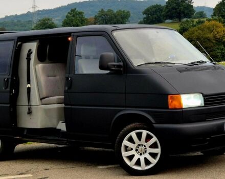 Черный Фольксваген Transporter, объемом двигателя 2.5 л и пробегом 325 тыс. км за 3300 $, фото 2 на Automoto.ua