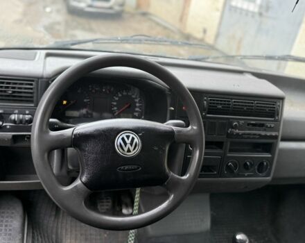 Черный Фольксваген Transporter, объемом двигателя 1.9 л и пробегом 375 тыс. км за 2599 $, фото 7 на Automoto.ua