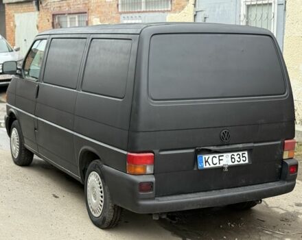 Черный Фольксваген Transporter, объемом двигателя 1.9 л и пробегом 375 тыс. км за 2599 $, фото 5 на Automoto.ua