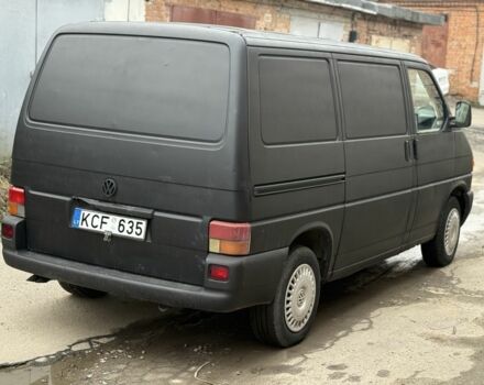 Черный Фольксваген Transporter, объемом двигателя 1.9 л и пробегом 375 тыс. км за 2599 $, фото 2 на Automoto.ua