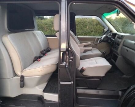 Черный Фольксваген Transporter, объемом двигателя 2.5 л и пробегом 284 тыс. км за 2150 $, фото 7 на Automoto.ua