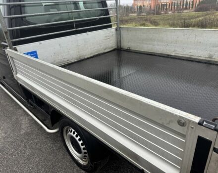 Черный Фольксваген Transporter, объемом двигателя 2 л и пробегом 200 тыс. км за 14513 $, фото 5 на Automoto.ua