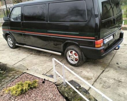 Черный Фольксваген Transporter, объемом двигателя 0 л и пробегом 300 тыс. км за 3700 $, фото 3 на Automoto.ua