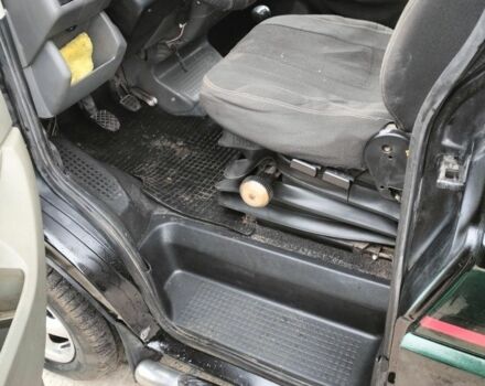 Черный Фольксваген Transporter, объемом двигателя 0 л и пробегом 300 тыс. км за 3700 $, фото 4 на Automoto.ua