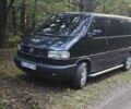 Черный Фольксваген Transporter, объемом двигателя 2.5 л и пробегом 300 тыс. км за 5700 $, фото 1 на Automoto.ua