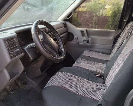 Чорний Фольксваген Transporter, об'ємом двигуна 2.46 л та пробігом 450 тис. км за 5100 $, фото 4 на Automoto.ua