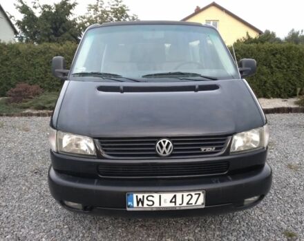 Черный Фольксваген Transporter, объемом двигателя 1.9 л и пробегом 247 тыс. км за 2400 $, фото 1 на Automoto.ua