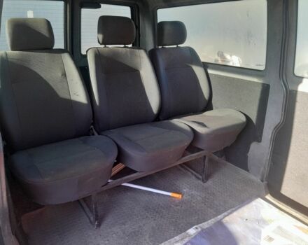 Черный Фольксваген Transporter, объемом двигателя 0 л и пробегом 395 тыс. км за 2100 $, фото 2 на Automoto.ua