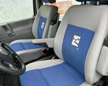 Чорний Фольксваген Transporter, об'ємом двигуна 2.5 л та пробігом 200 тис. км за 2950 $, фото 5 на Automoto.ua