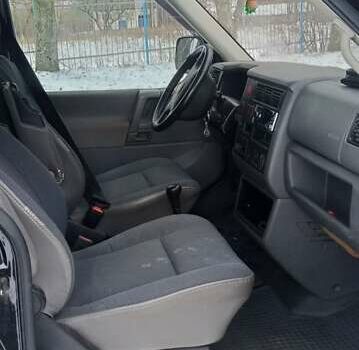 Чорний Фольксваген Transporter, об'ємом двигуна 2.46 л та пробігом 251 тис. км за 8500 $, фото 6 на Automoto.ua