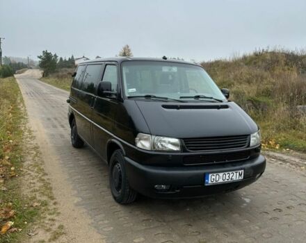 Чорний Фольксваген Transporter, об'ємом двигуна 2.5 л та пробігом 200 тис. км за 2950 $, фото 1 на Automoto.ua