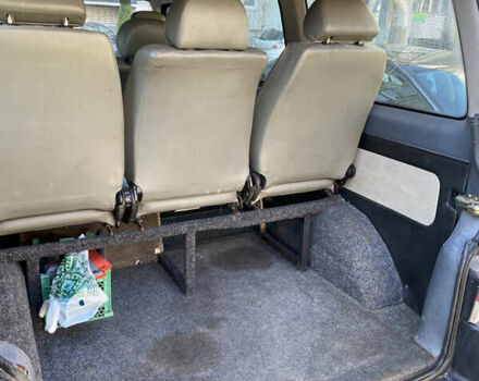 Чорний Фольксваген Transporter, об'ємом двигуна 2.46 л та пробігом 389 тис. км за 6900 $, фото 7 на Automoto.ua