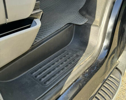 Черный Фольксваген Transporter, объемом двигателя 2.46 л и пробегом 318 тыс. км за 10500 $, фото 44 на Automoto.ua