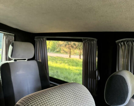 Черный Фольксваген Transporter, объемом двигателя 2.46 л и пробегом 318 тыс. км за 10500 $, фото 81 на Automoto.ua