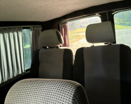 Черный Фольксваген Transporter, объемом двигателя 2.46 л и пробегом 318 тыс. км за 10500 $, фото 86 на Automoto.ua