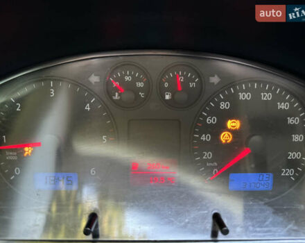 Черный Фольксваген Transporter, объемом двигателя 2.46 л и пробегом 318 тыс. км за 10500 $, фото 106 на Automoto.ua