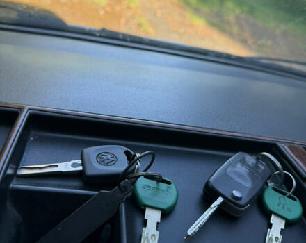 Черный Фольксваген Transporter, объемом двигателя 2.46 л и пробегом 318 тыс. км за 10500 $, фото 104 на Automoto.ua