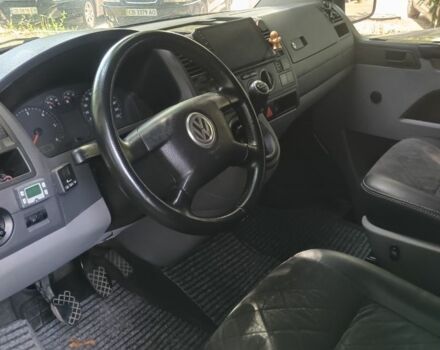 Черный Фольксваген Transporter, объемом двигателя 1.9 л и пробегом 320 тыс. км за 10500 $, фото 4 на Automoto.ua