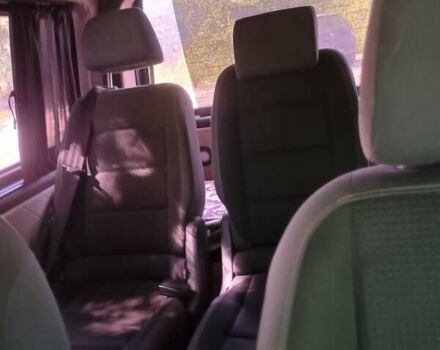 Черный Фольксваген Transporter, объемом двигателя 1.9 л и пробегом 320 тыс. км за 10500 $, фото 6 на Automoto.ua