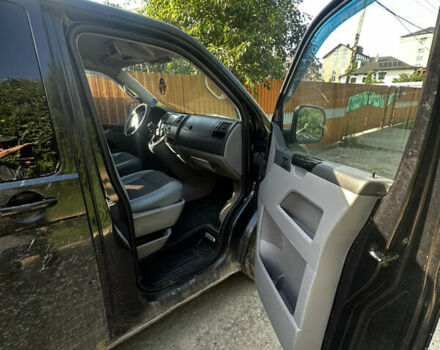 Черный Фольксваген Transporter, объемом двигателя 1.9 л и пробегом 400 тыс. км за 7700 $, фото 4 на Automoto.ua